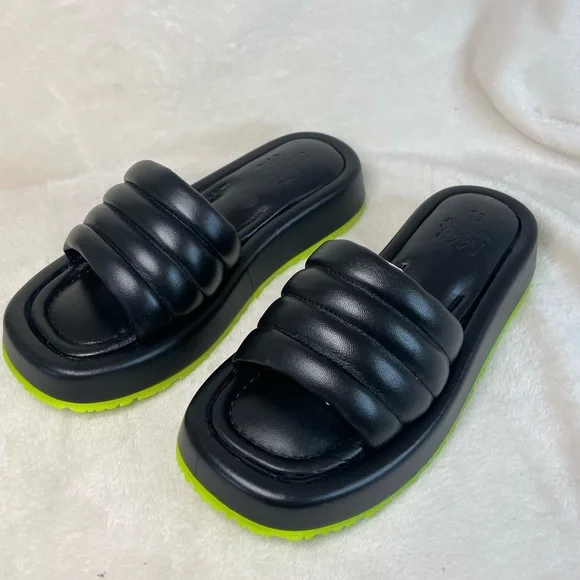 P448 Women's Fergie Black EUR 37 US‎ (E 542) - Picture 7 of 16